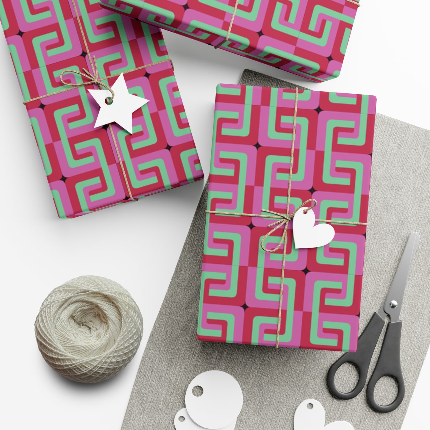 Retro Gift Wrapping Papers