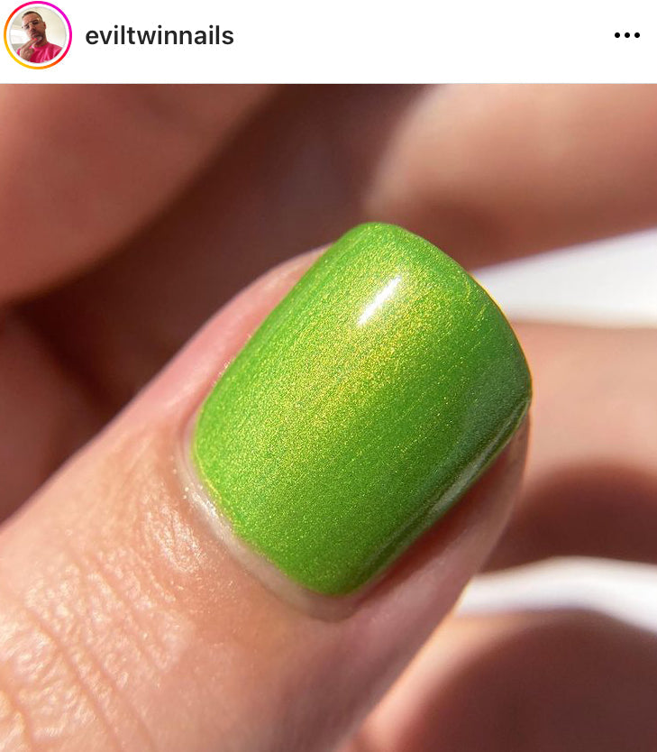 Moxie Nail Varnish - ENVISION!